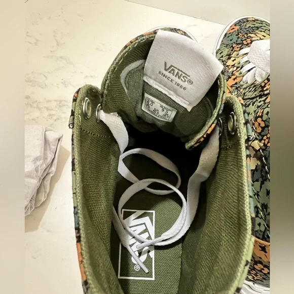 Vans Camouflage High-Top Sneakers - Picture 13 of 15